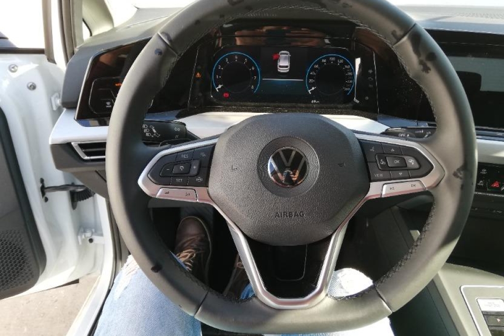 Volkswagen Golf 2020 фото 1