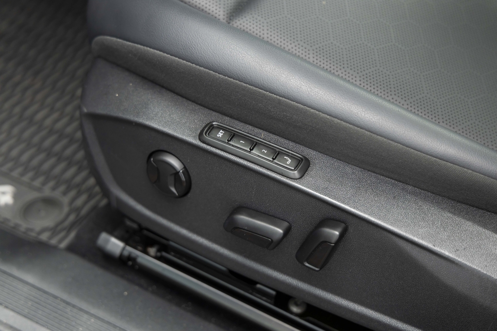 Volkswagen ID.4 Pro S 2021 photo 17