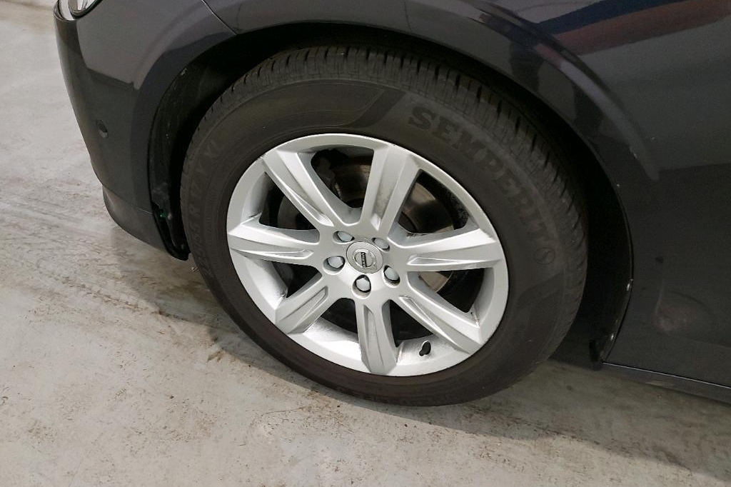 Volvo V90 2017 photo 17
