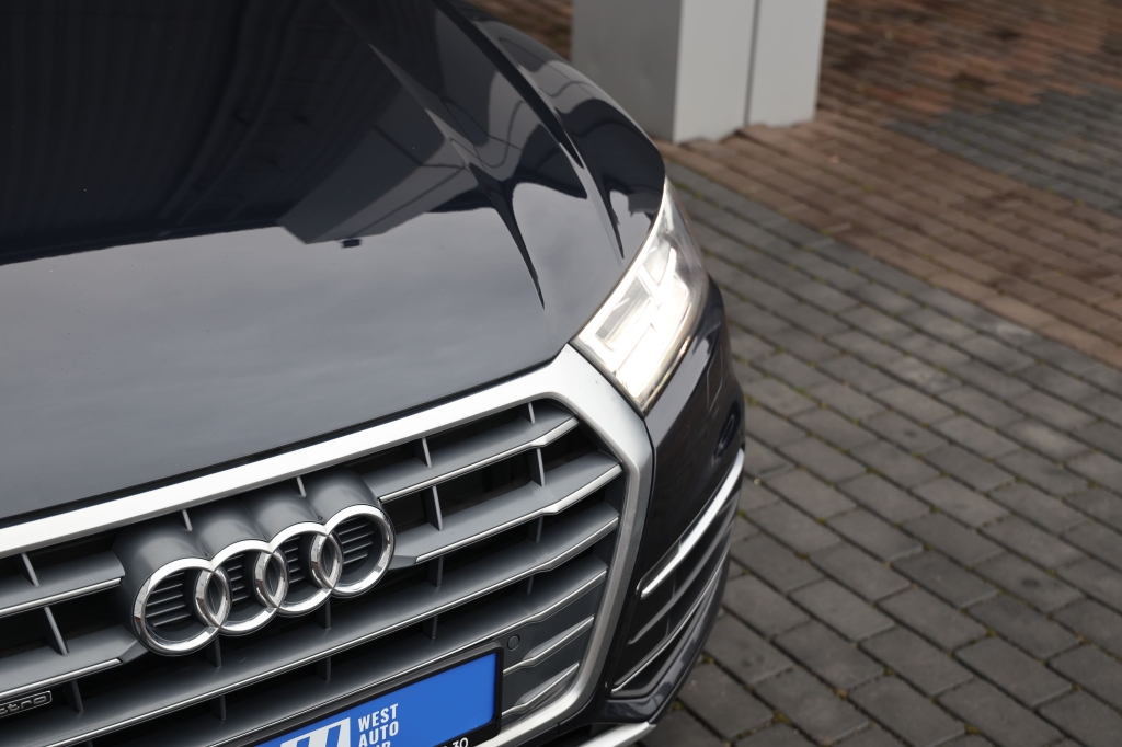 Audi Q5 2017 фото 5