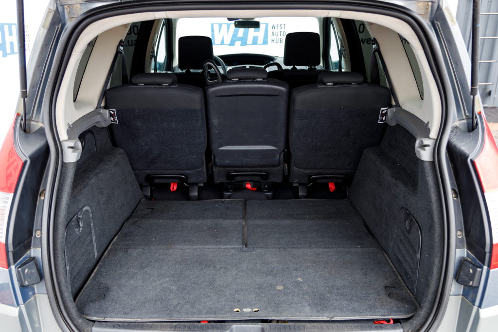 Renault Megane Scenic 2007 фото 13