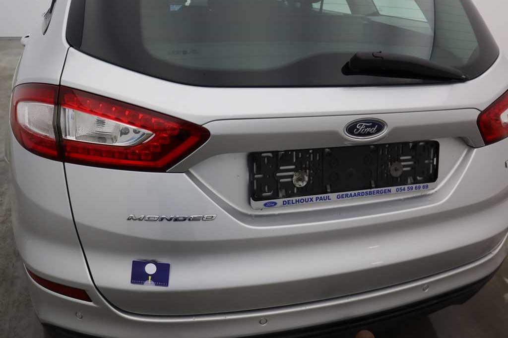 Ford Mondeo Tunier 2016 photo 13