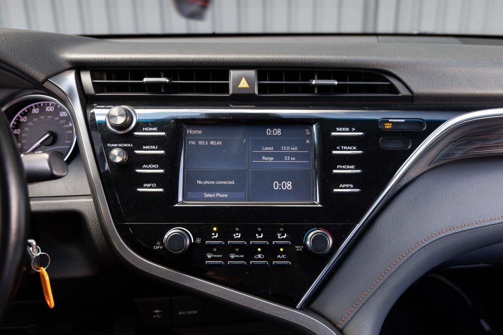 Toyota Camry 2018 фото 22