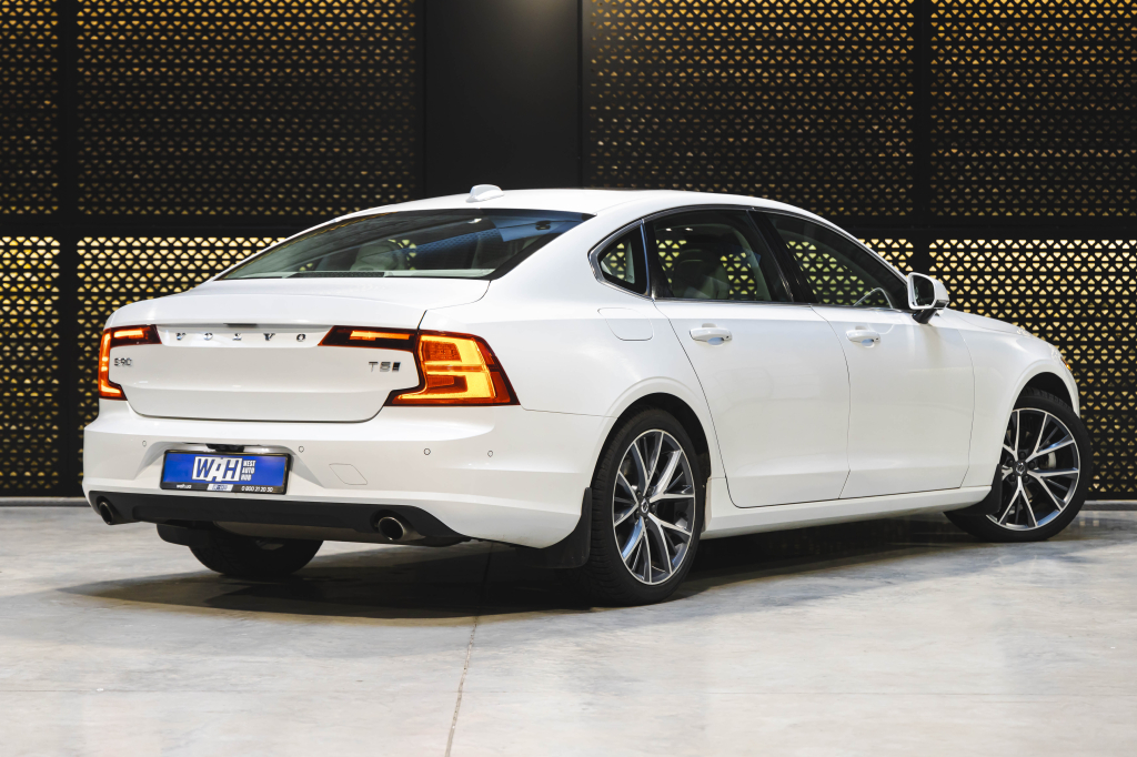 Volvo S90 2018 фото 9