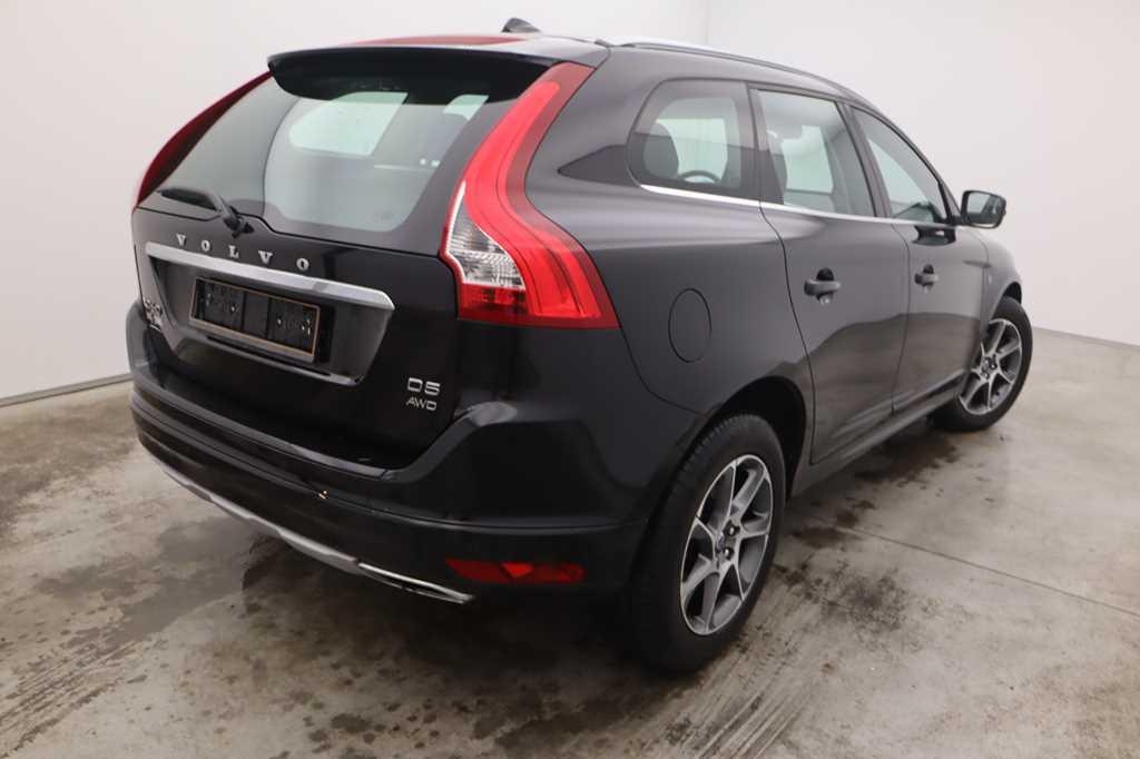 Volvo XC60 2016 фото 4