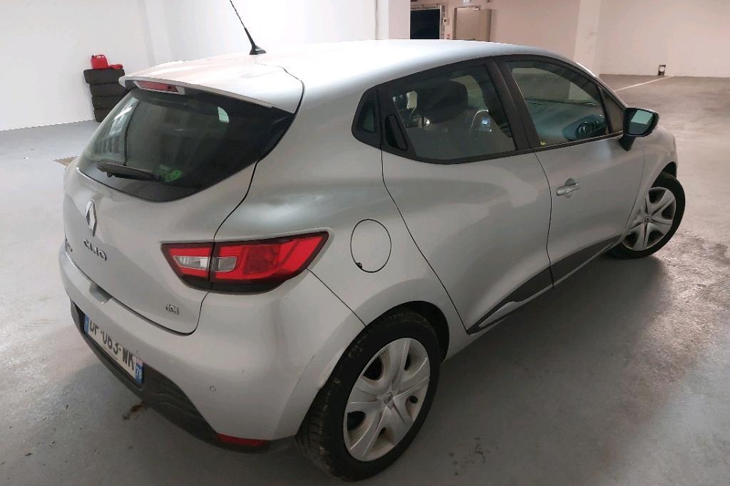 Renault Clio 2015 photo 2