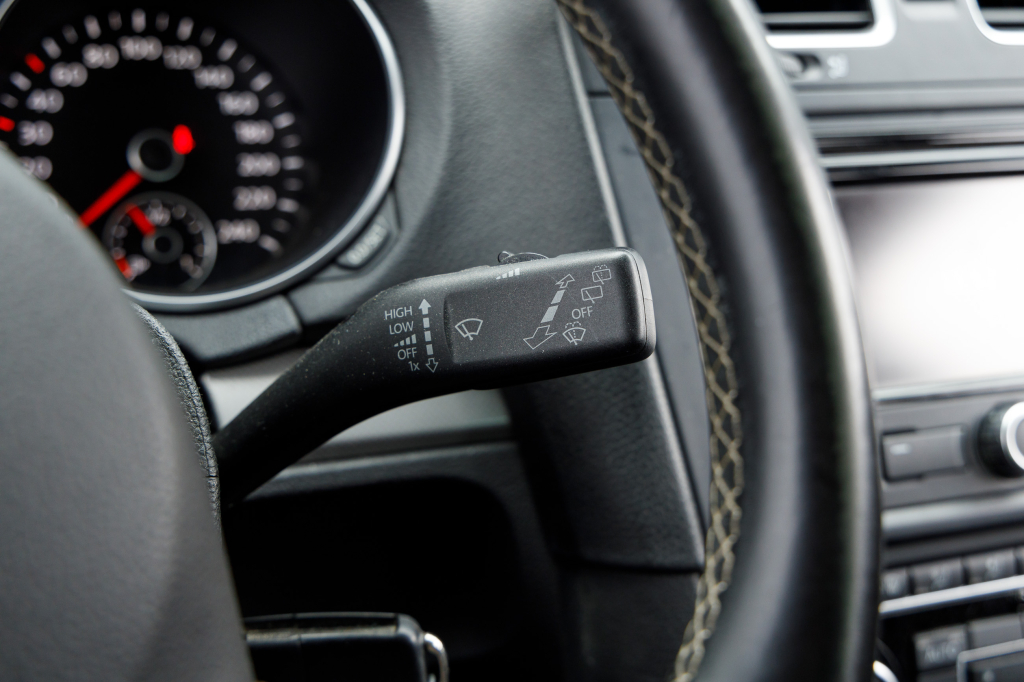 Volkswagen Golf VI Match 2012 фото 22