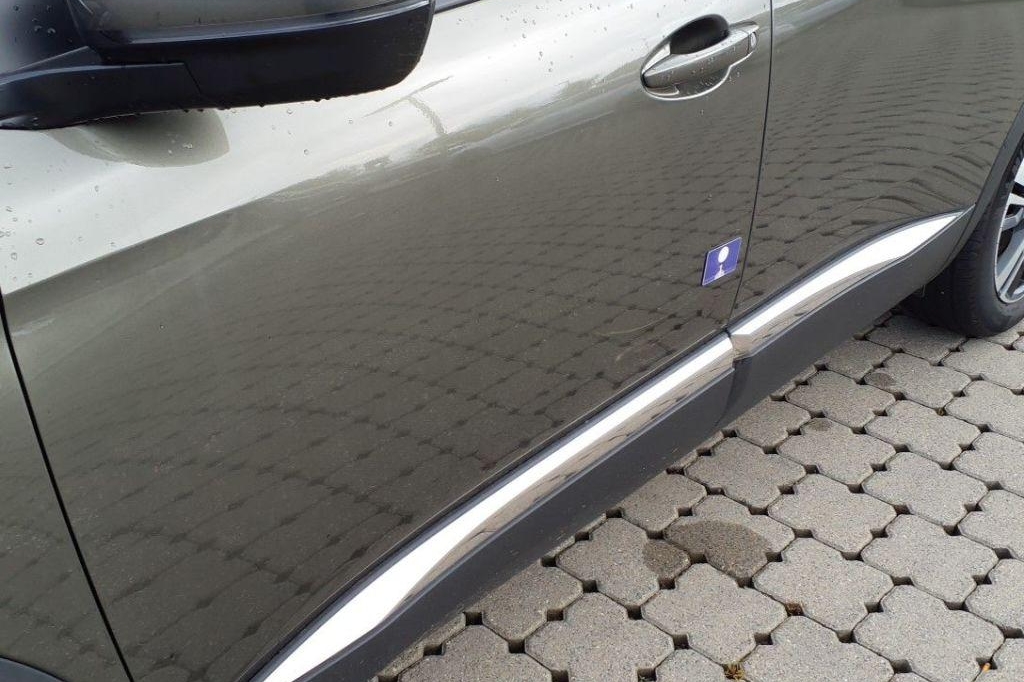 Peugeot 5008 2018 photo 16