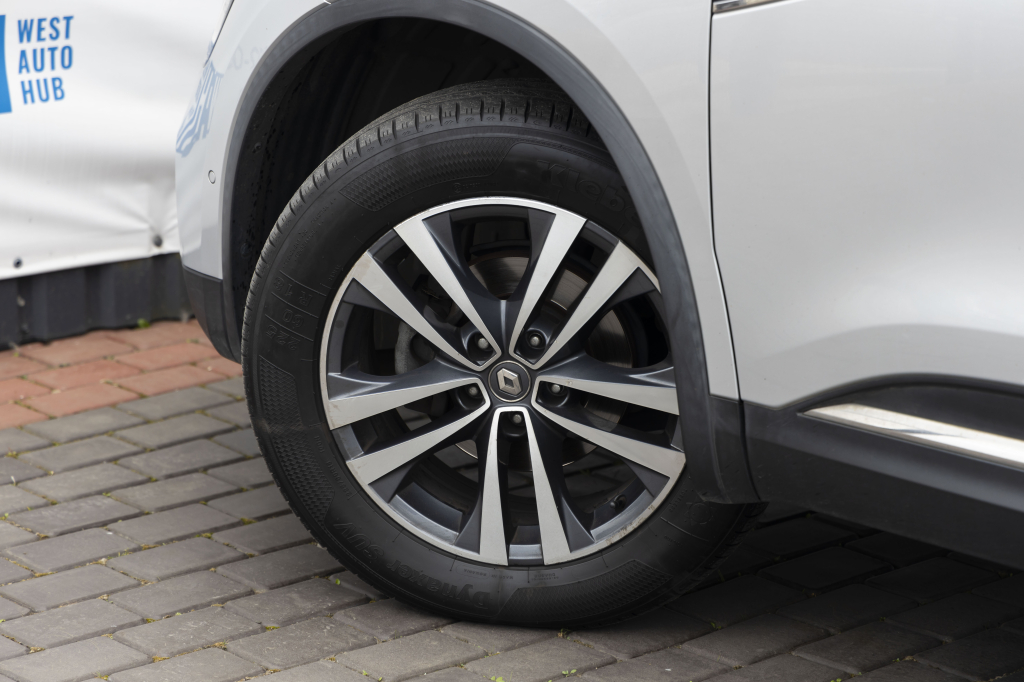 Renault Koleos 2018 фото 10