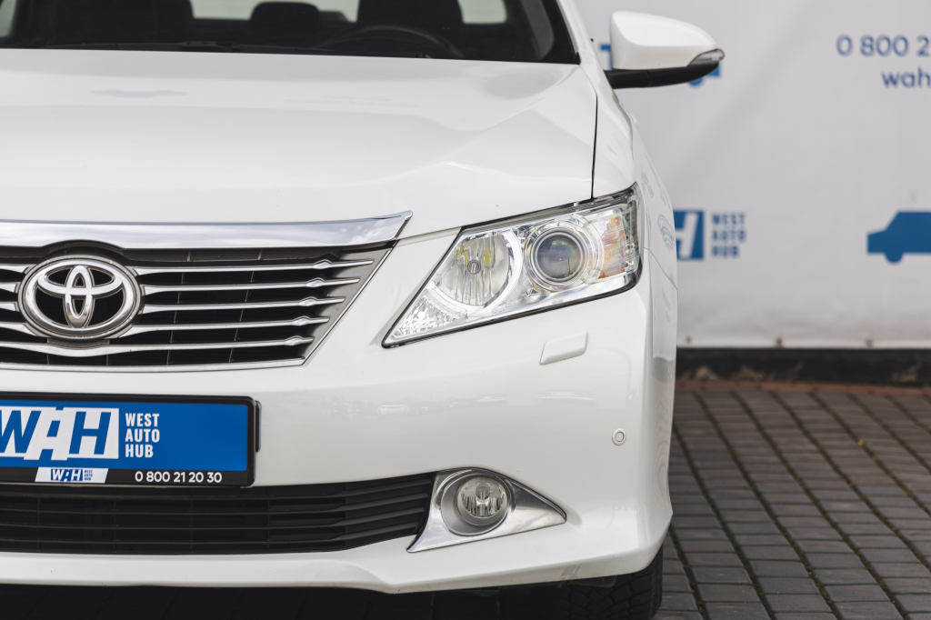 Toyota Camry 2013 photo 2