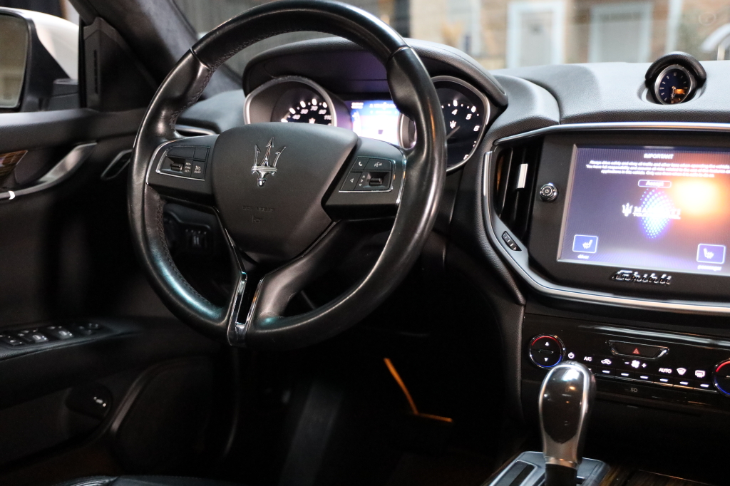 Maserati Ghibli 2013 фото 13