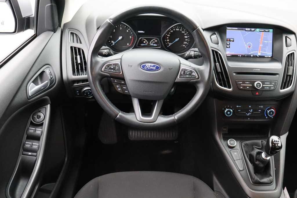 Ford Focus Turnier 2016 фото 3