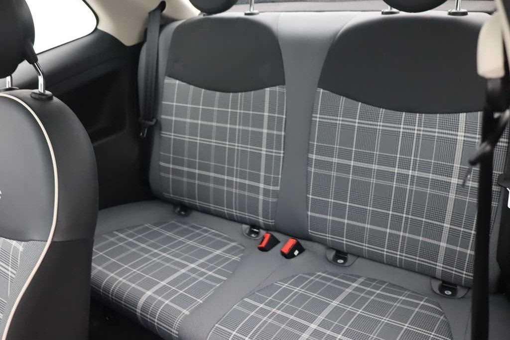 Fiat 500 2019 фото 6