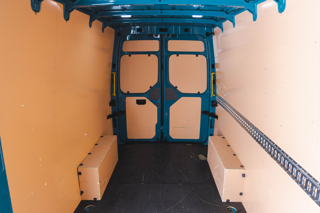 MAN TGE 3.140 2020 фото 36