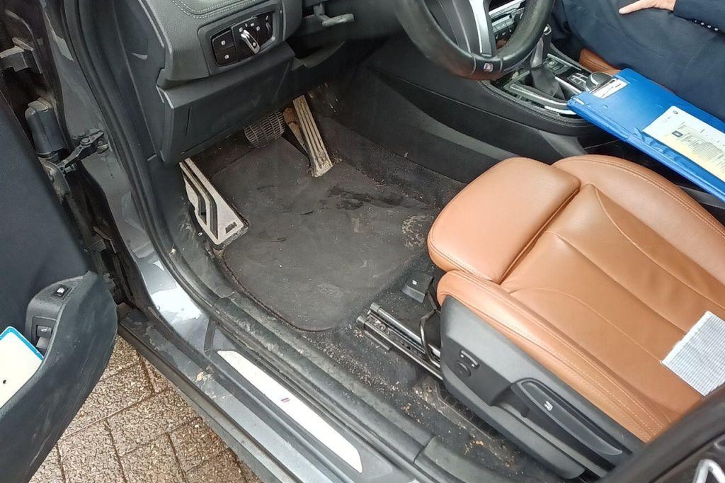 BMW 2er Active Tourer 2017 фото 13