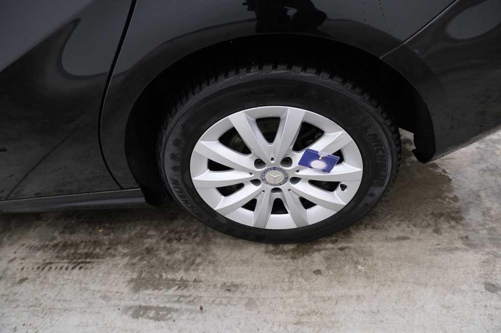 Mercedes-Benz B-Klasse 2017 photo 27