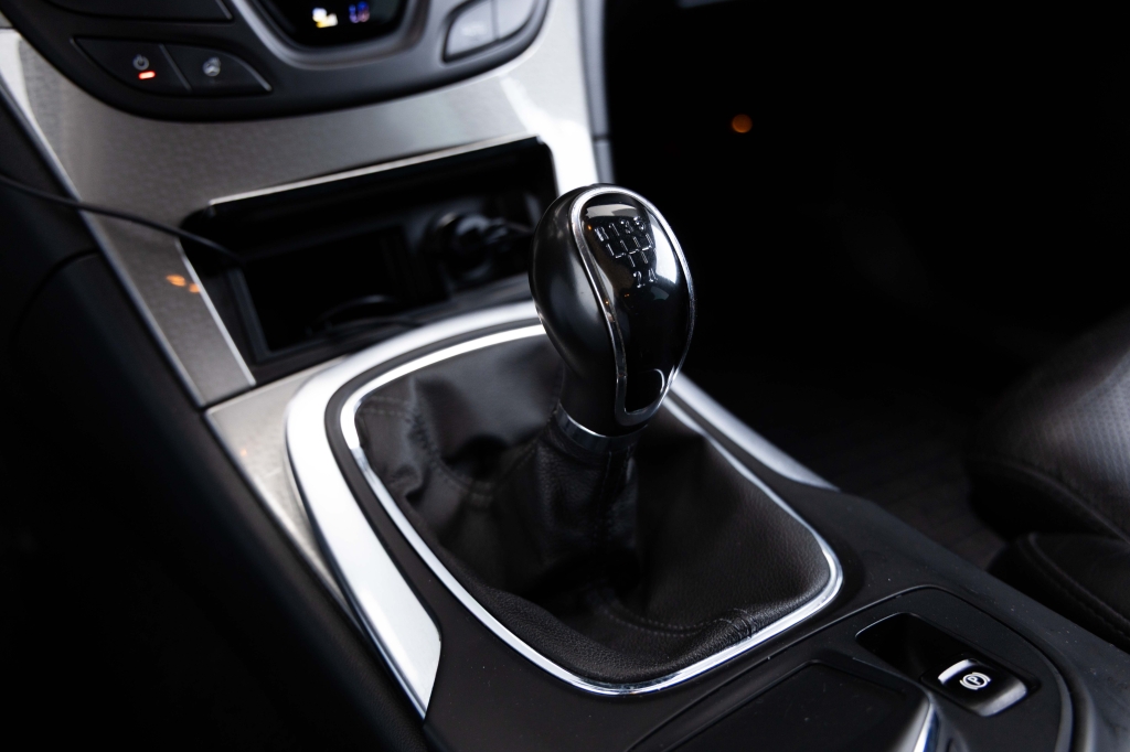 Opel Insignia 2014 фото 27