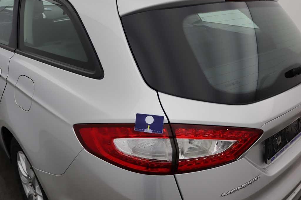 Ford Mondeo Tunier 2016 photo 24