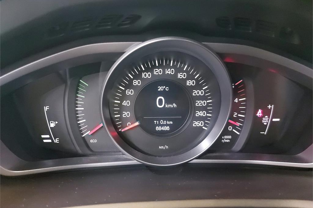 Volvo V40 2016 photo 7