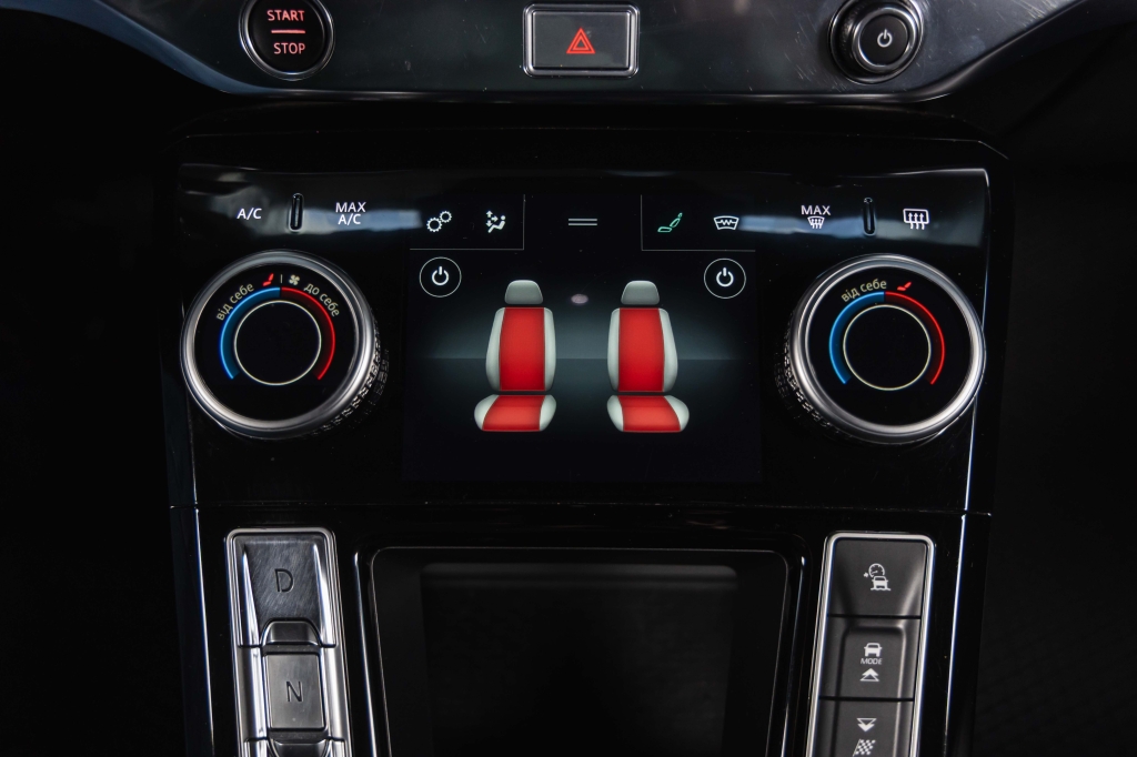 Jaguar I-Pace 2019 фото 28