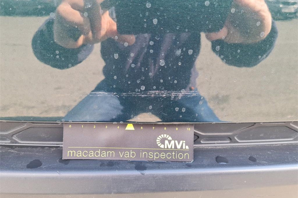 Land Rover Discovery Sport 2017 photo 24