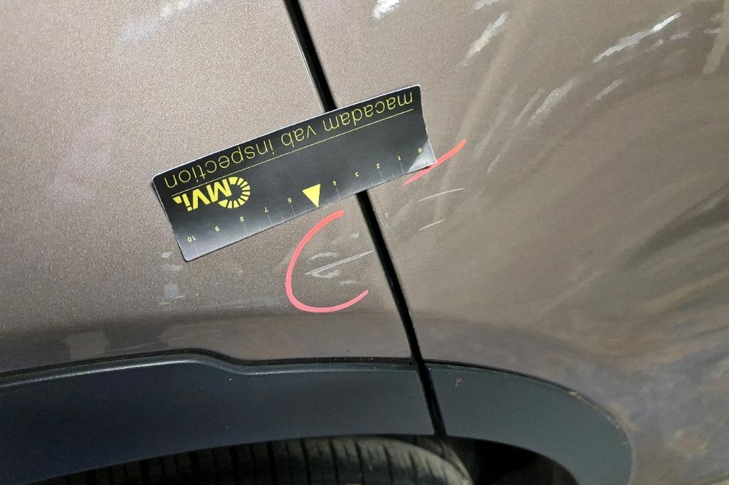 Land Rover Discovery Sport 2017 photo 28