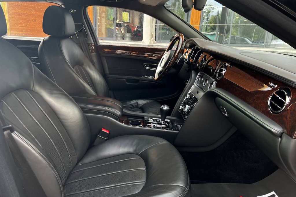 Bentley Mulsanne 2013 photo 12