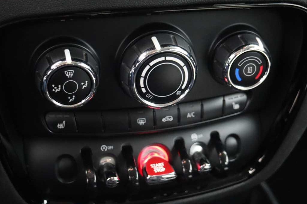 MINI One Clubman 2017 фото 1