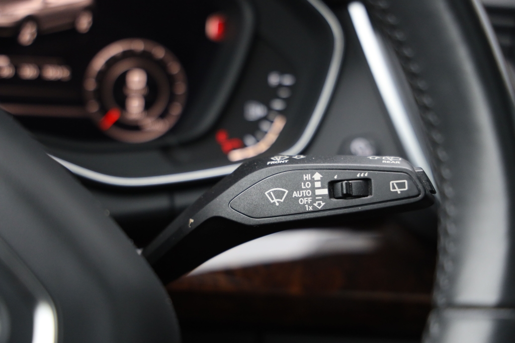 Audi Q5 2017 фото 22