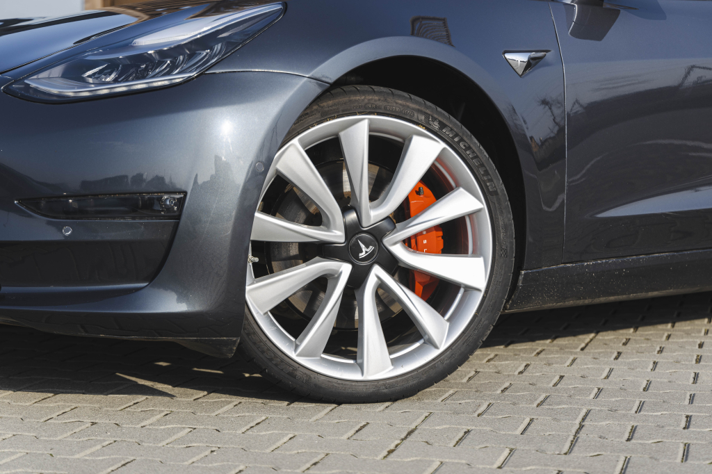 Tesla Model 3 2019 фото 1