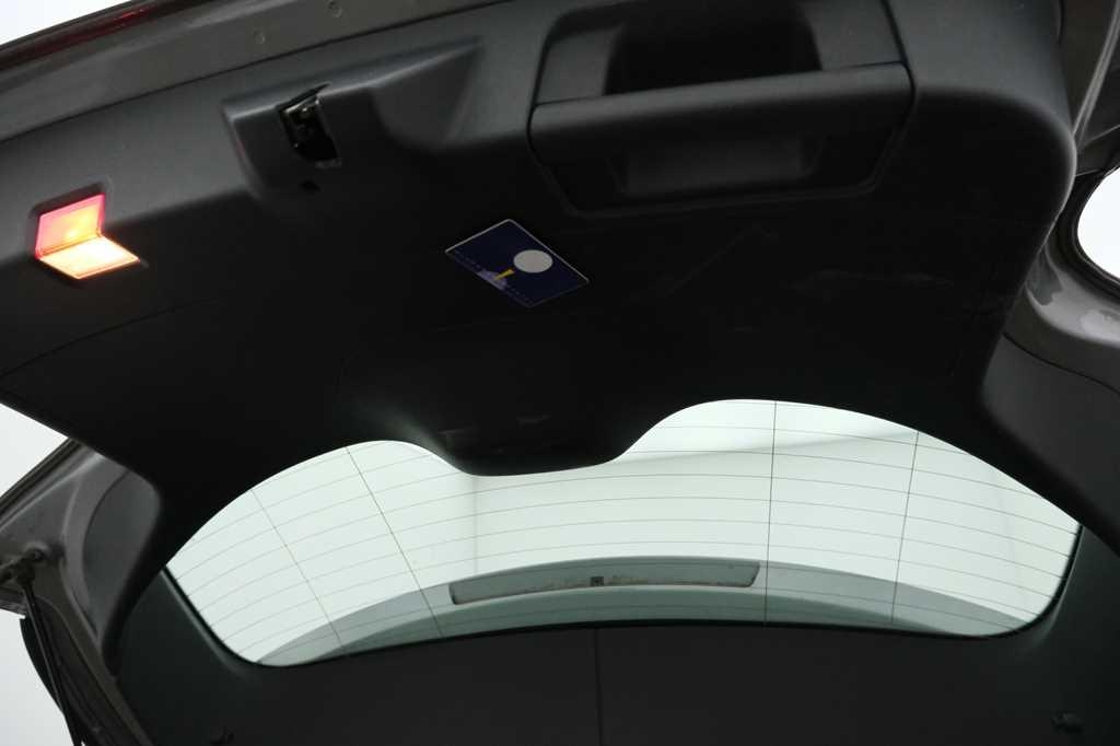 Mercedes-Benz A-Klasse 2017 photo 12