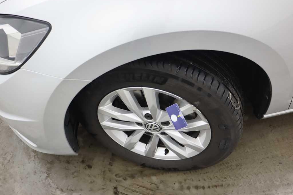 Volkswagen Touran 2017 фото 9