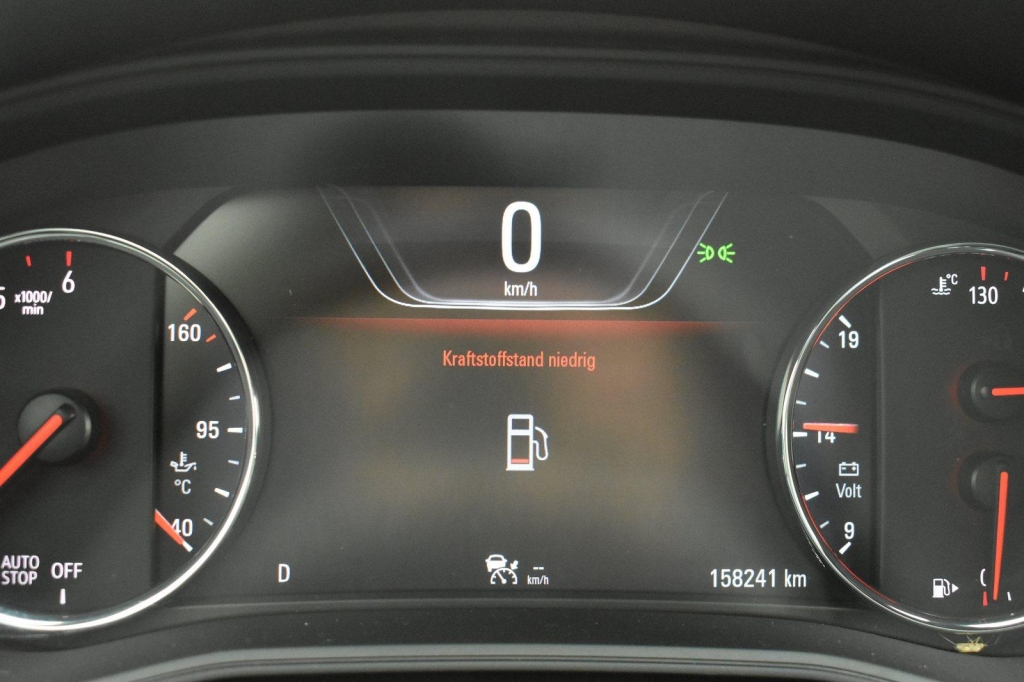 Opel Insignia Sports Tourer 2018 photo 4