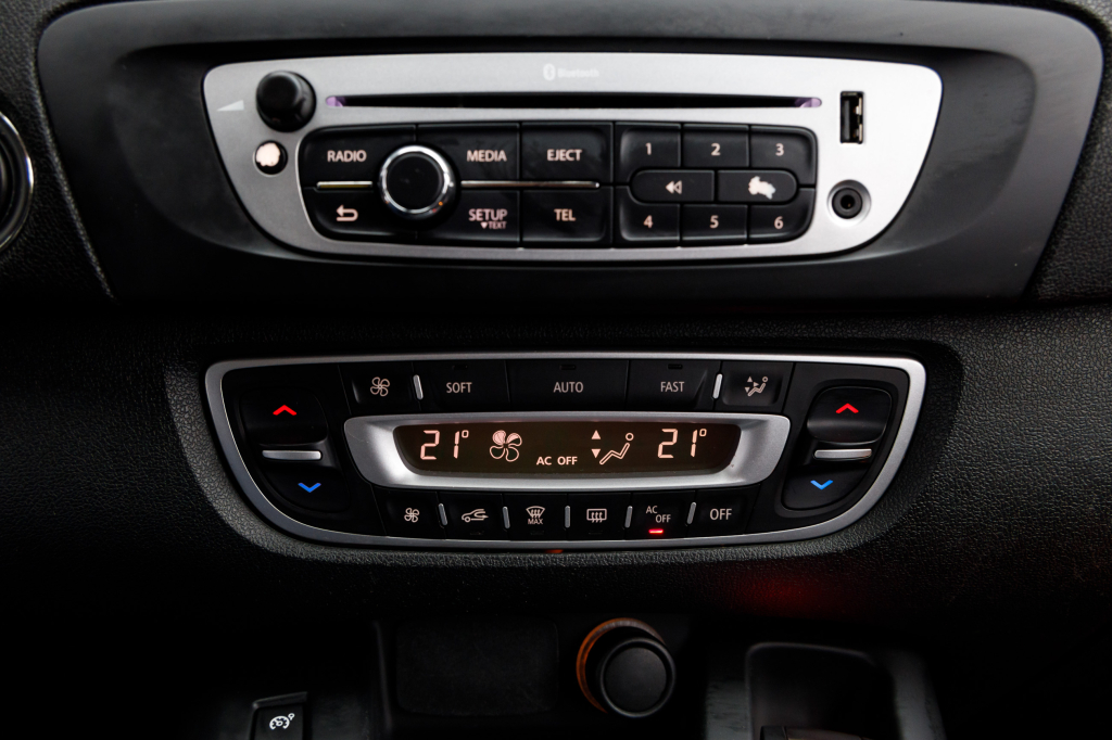 Renault Grand Scenic фото 14