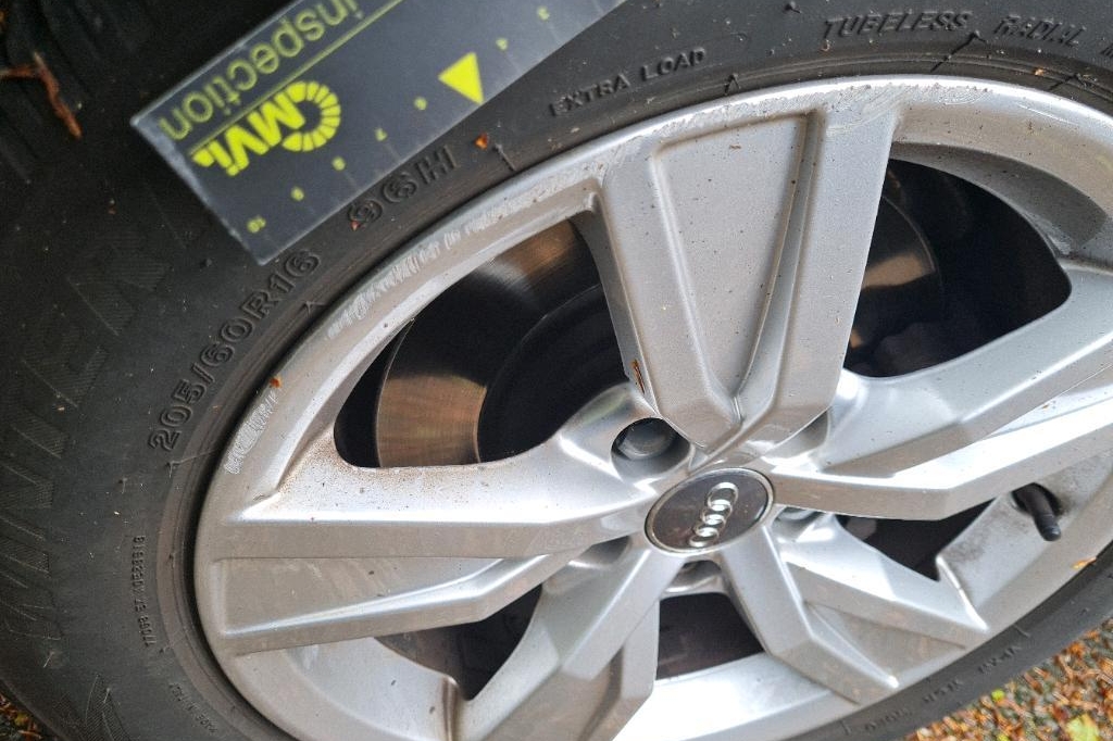 Audi A4 Avant 2017 фото 25