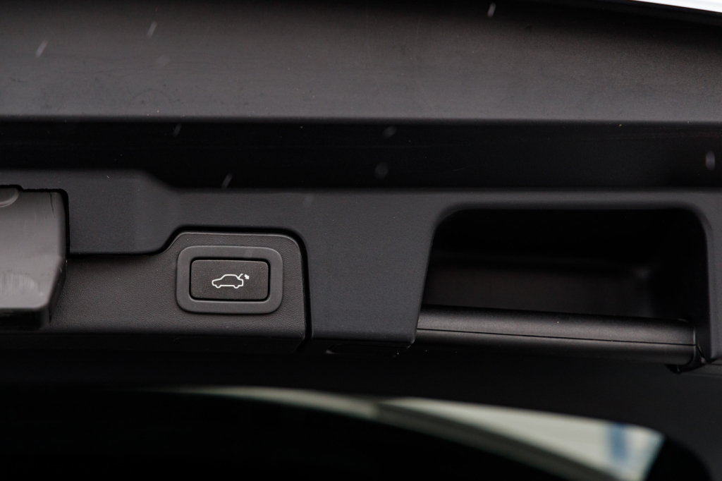 Land Rover Range Rover Evoque photo 27