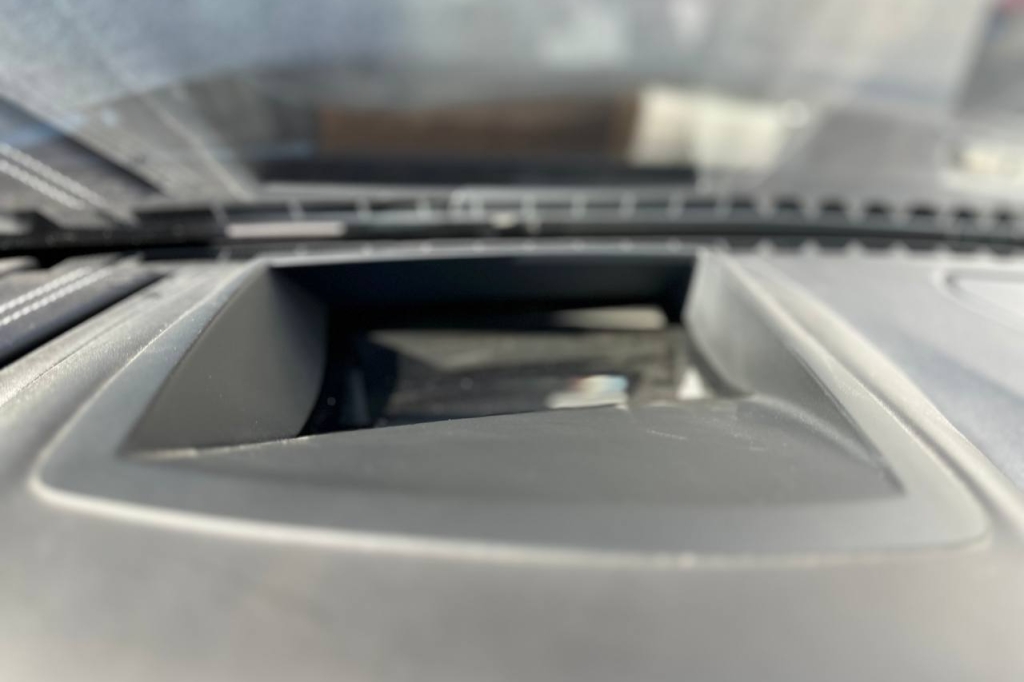 BMW M6 2012 фото 19