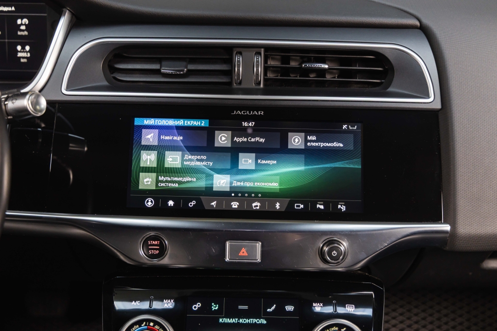 Jaguar I-Pace 2019 фото 27