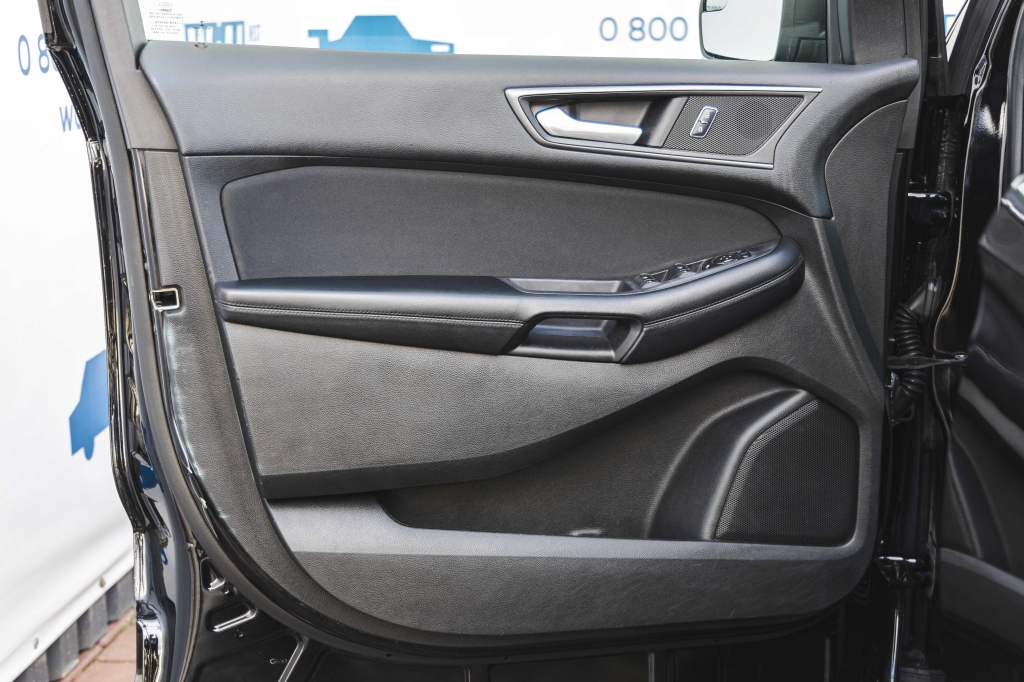 Ford Edge 2016 фото 13