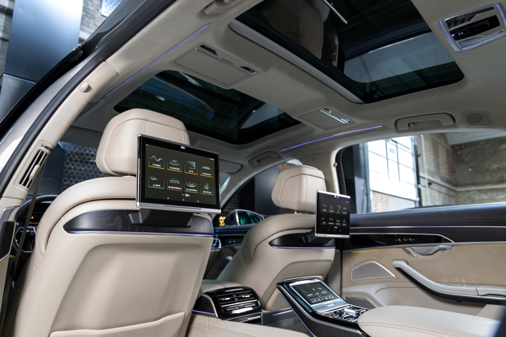 Audi A8 L 2018 фото 39