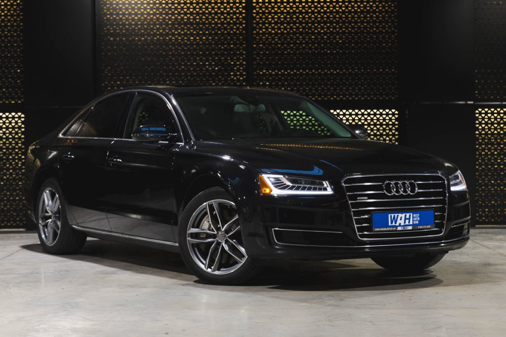 Audi A8 2015 фото 2