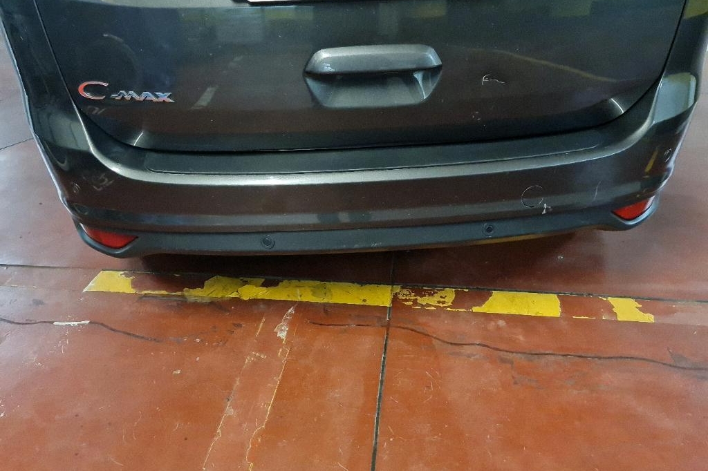 Ford Grand C-MAX 2017 photo 28