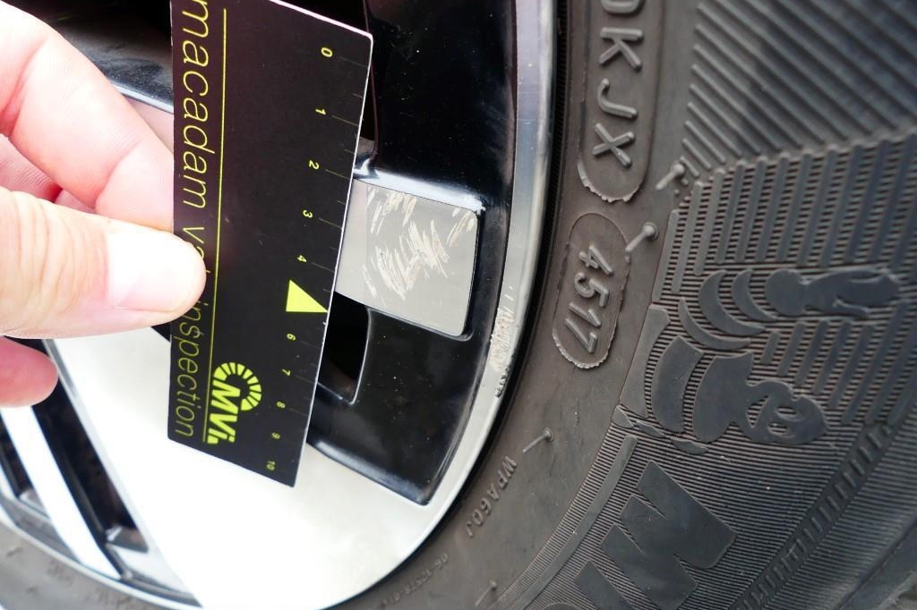 Volkswagen e-Golf 2018 photo 12