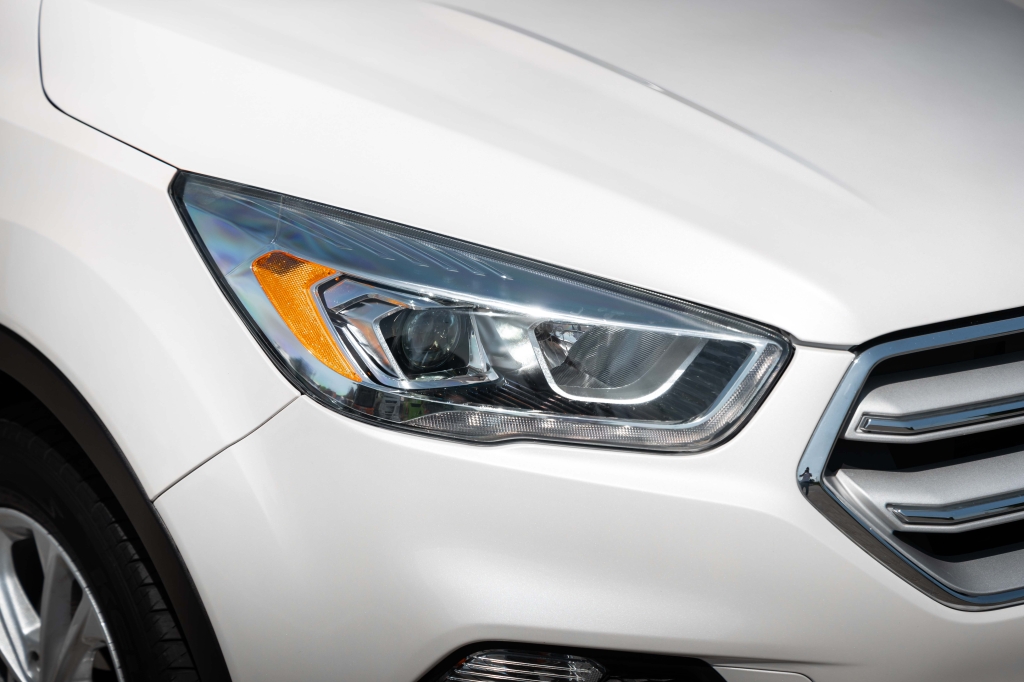 Ford Escape SEL 2019 photo 4