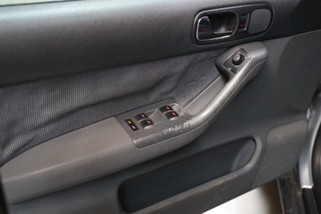 Audi A3 1999 фото 17