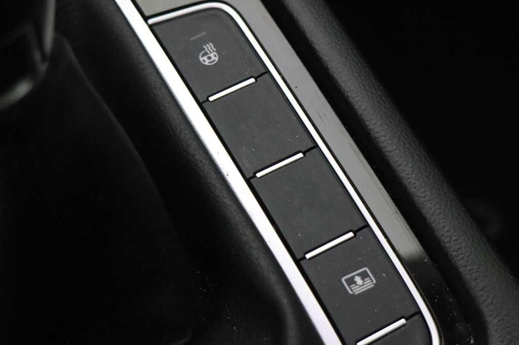 Volkswagen Passat 2016 photo 6