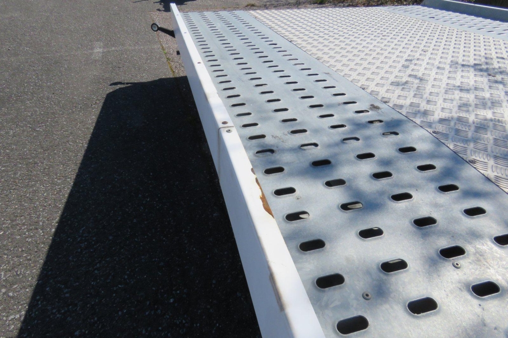 Blyss Anhänger Jupiter 2017 photo 4