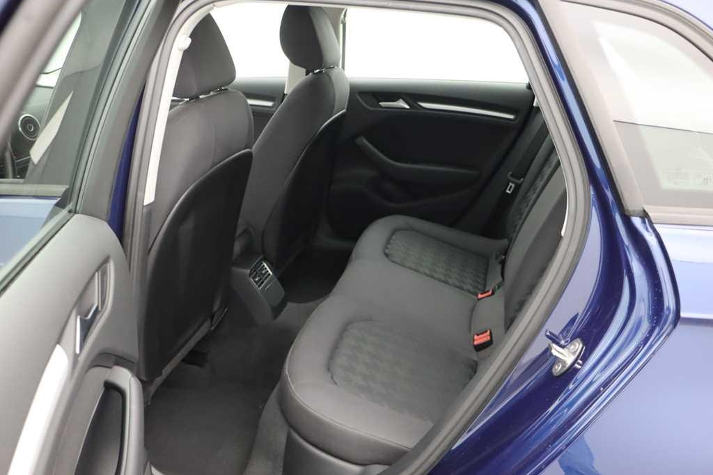 Audi A3 Sportback 2016 фото 6