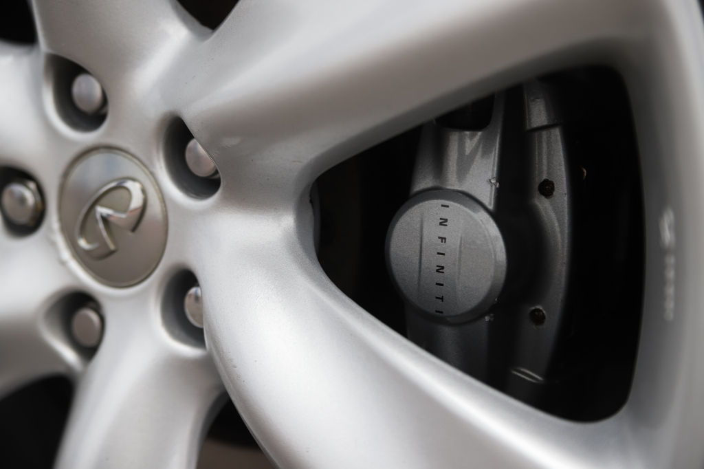 Infiniti FX 50 S 2008 photo 19