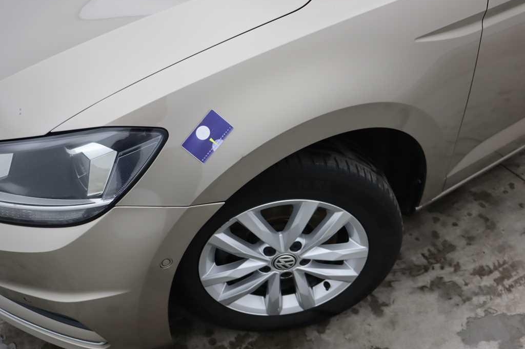 Volkswagen Touran 2016 фото 12